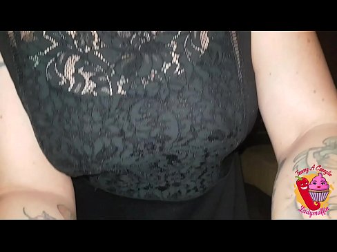❤️ La germanastra cachonda li fa una mamada i espanyola ❤ Vídeo porno a nosaltres ❌️