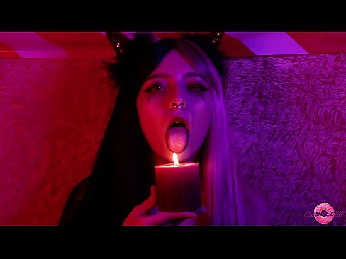 ❤️ Mamada apassionada de Sexy Succubus amb la satisfacció de la boca ❤ Vídeo porno a nosaltres ❌️